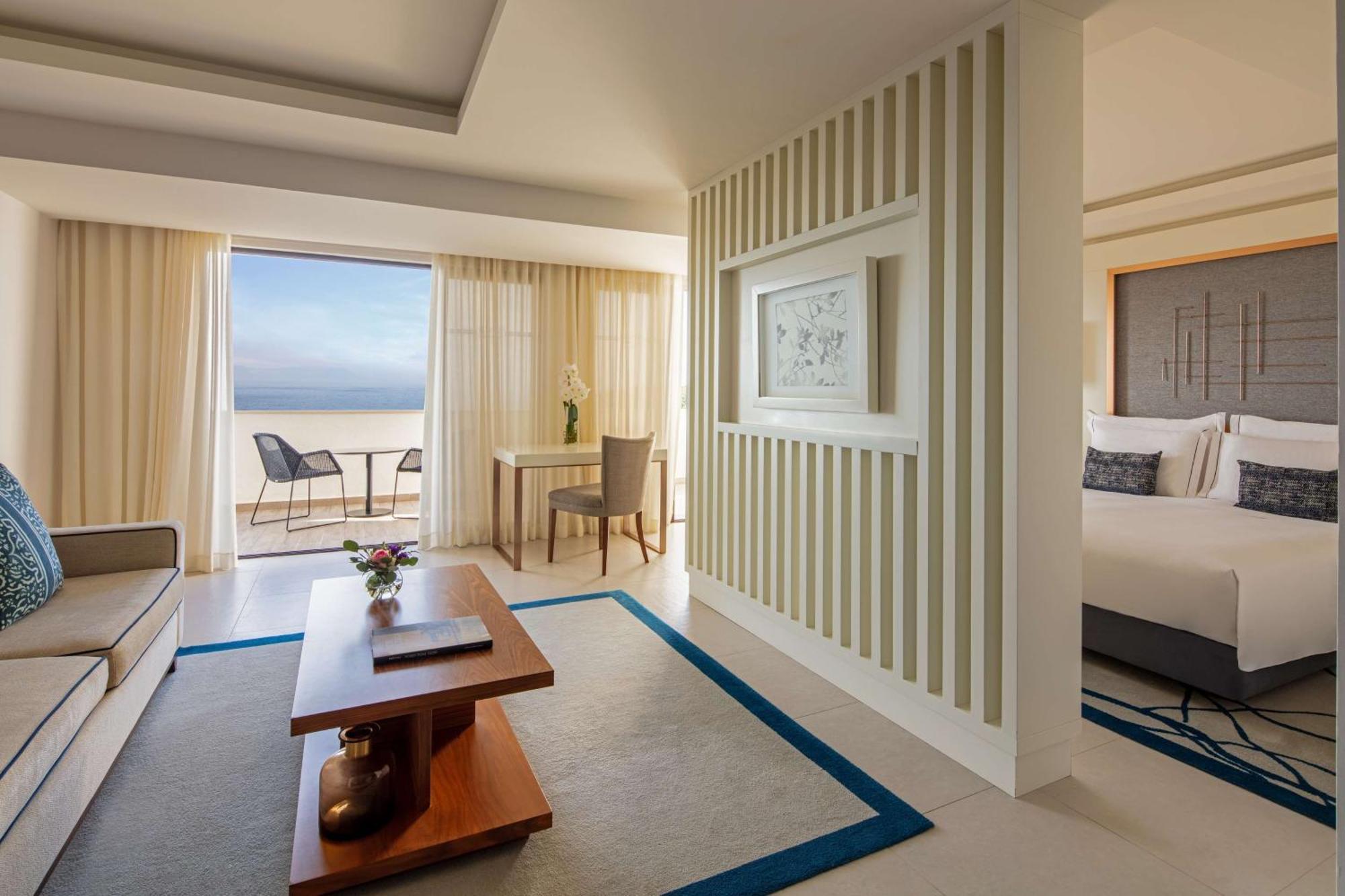 Готель Tivoli Carvoeiro Карвоейру Екстер'єр фото A suite at the hotel