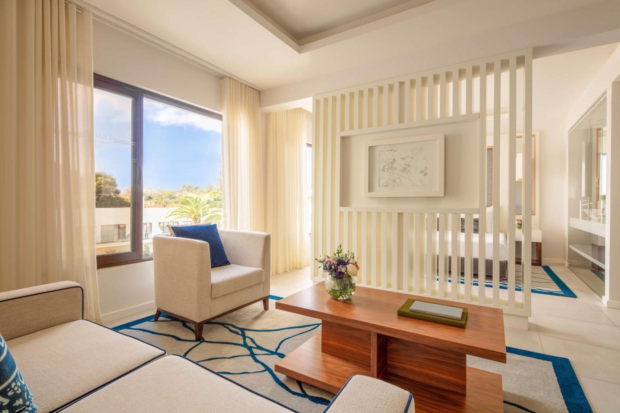 Готель Tivoli Carvoeiro Карвоейру Екстер'єр фото A suite at the hotel