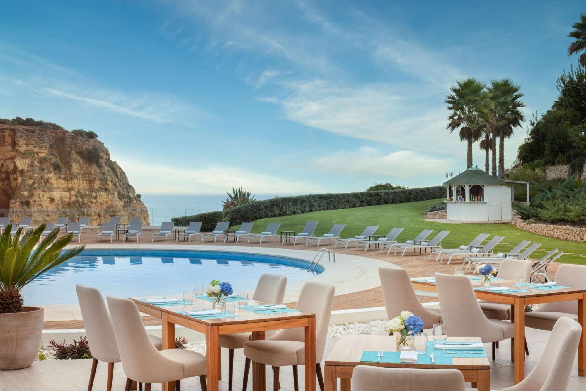 Готель Tivoli Carvoeiro Карвоейру Екстер'єр фото Pool at the Hotel
